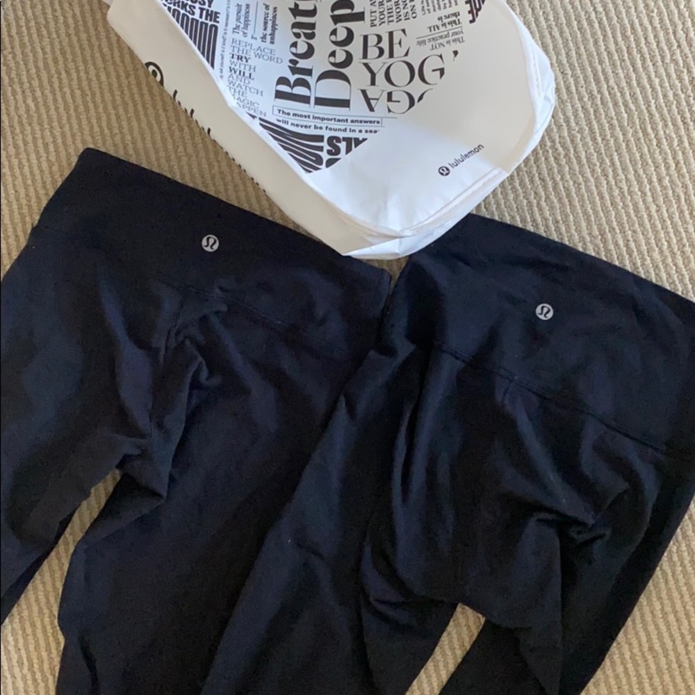 2 pairs of Lululemon leggings